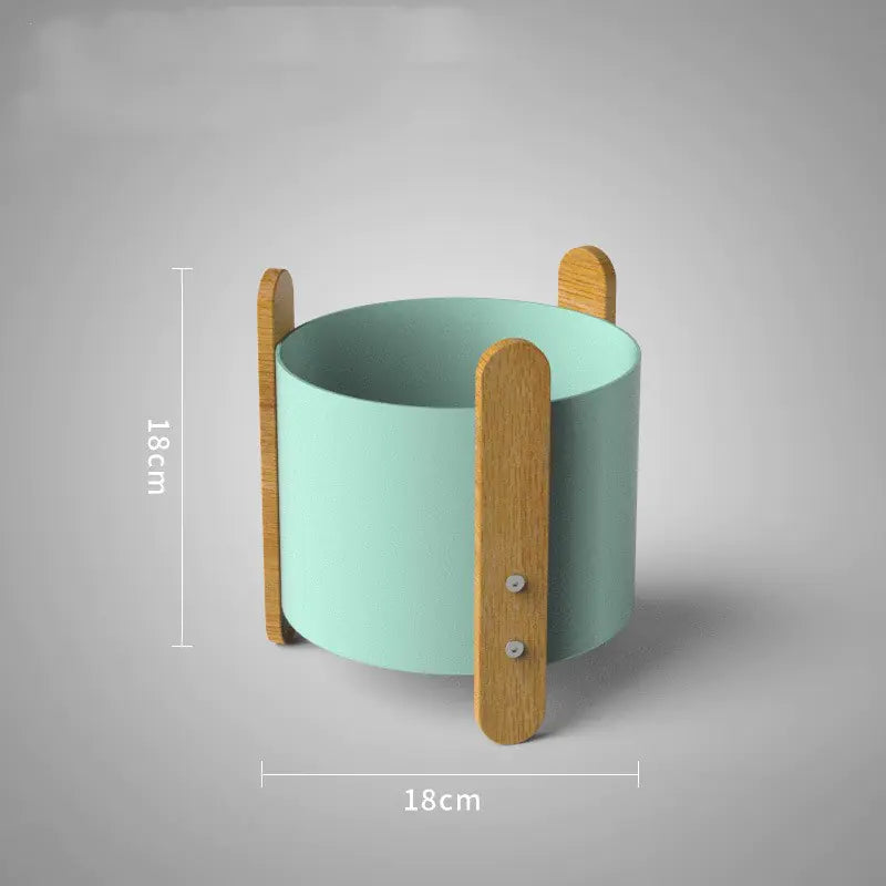 Nordic Iron Planter with Creative Minimalist Design. Antes 119,00 Solo por hoy hasta agotar stock... 89,49