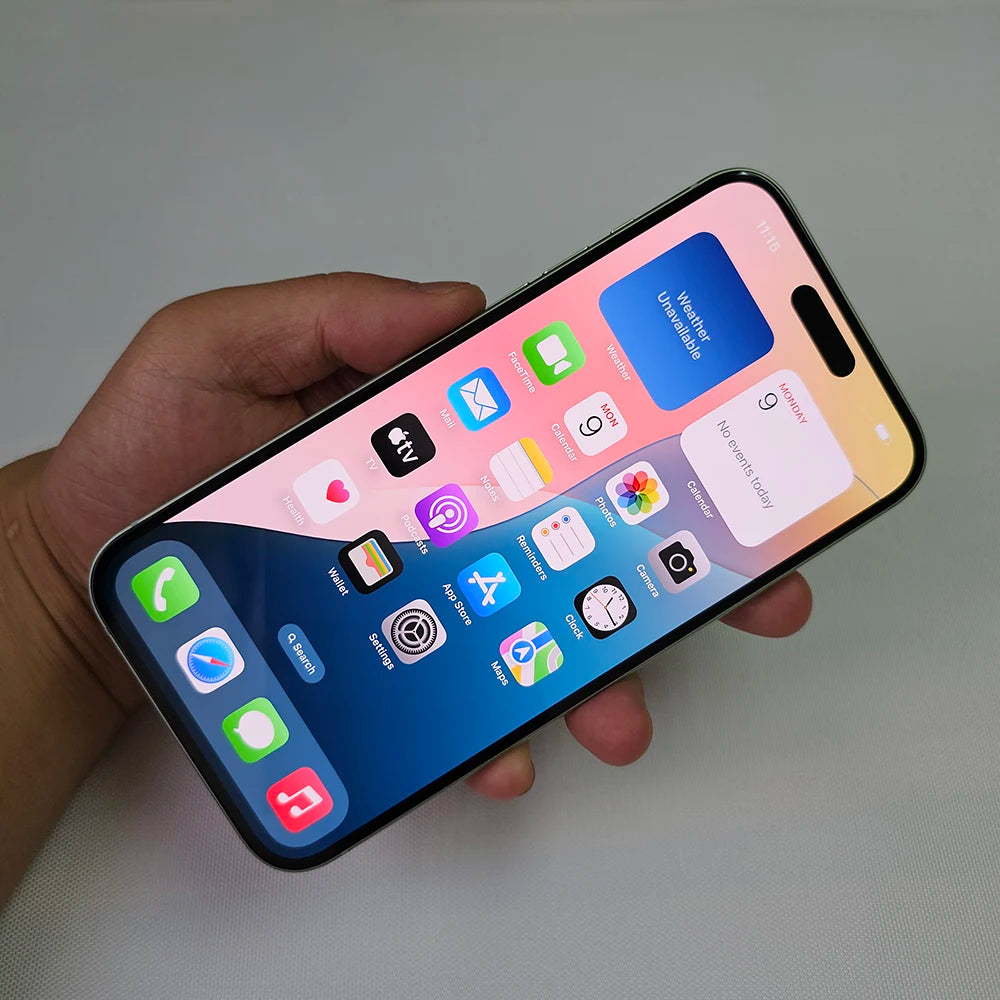 iPhone 15 Plus 128GB-256GB Unlocked - Large 6.7" Display 5G