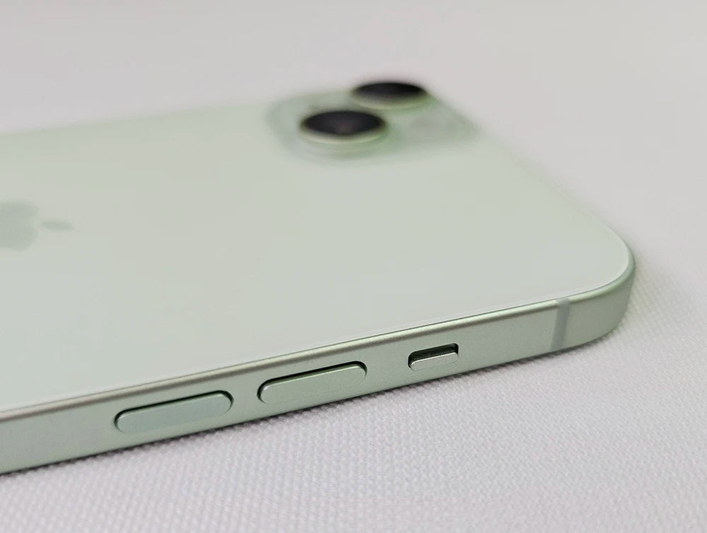 iPhone 15 Plus 128GB-256GB Unlocked - Large 6.7" Display 5G